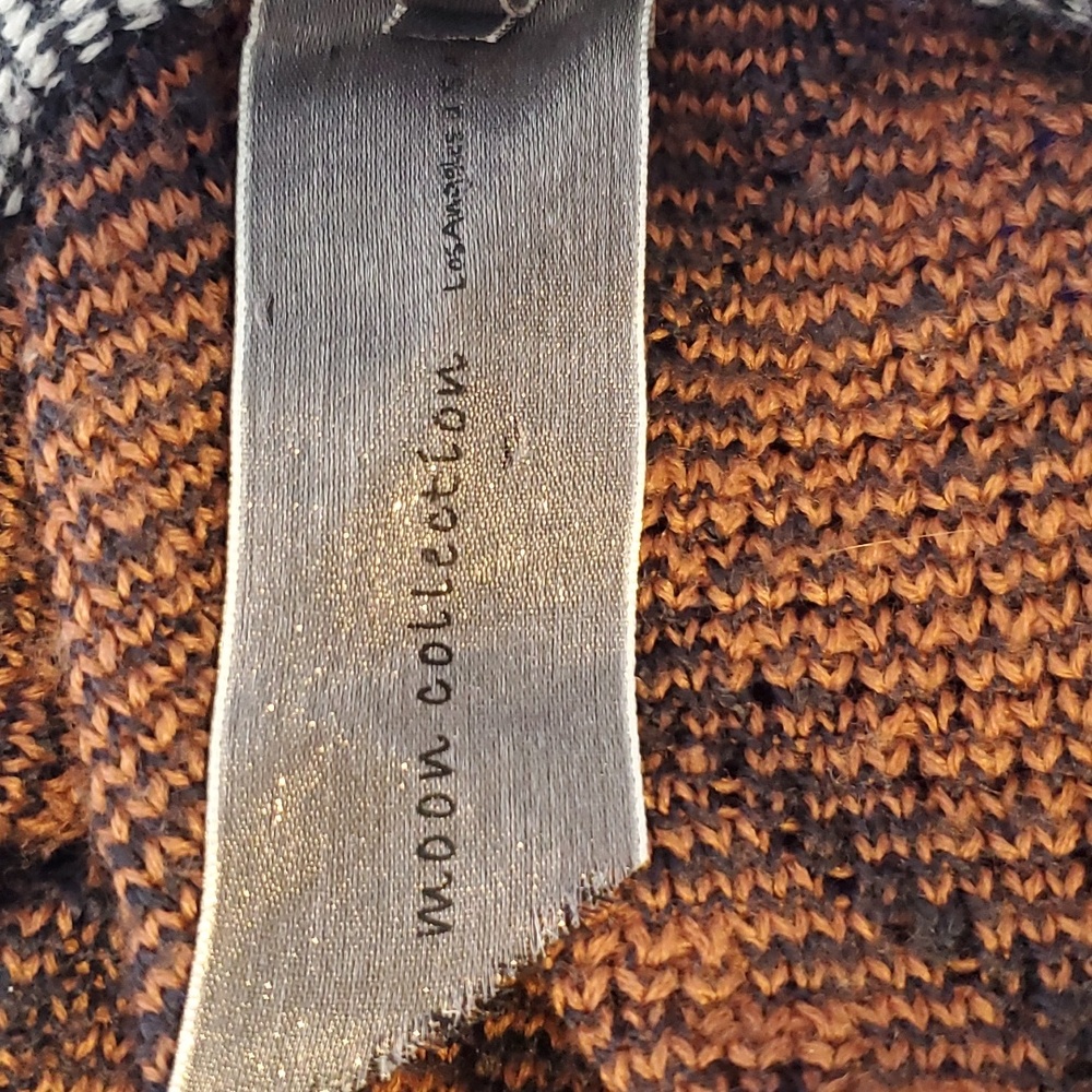 Moon Collection Cardigan - Picture 4 of 6
